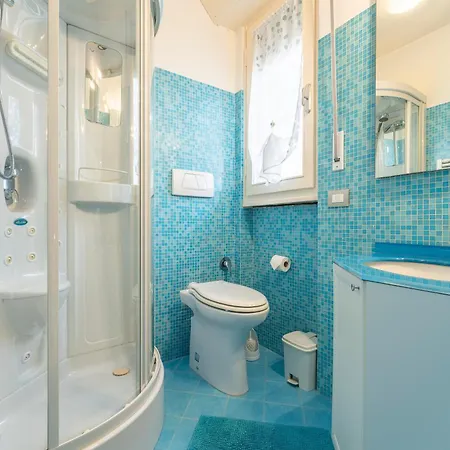 Leandro's House Near Thermal Baths Монтекатіні-Терме
